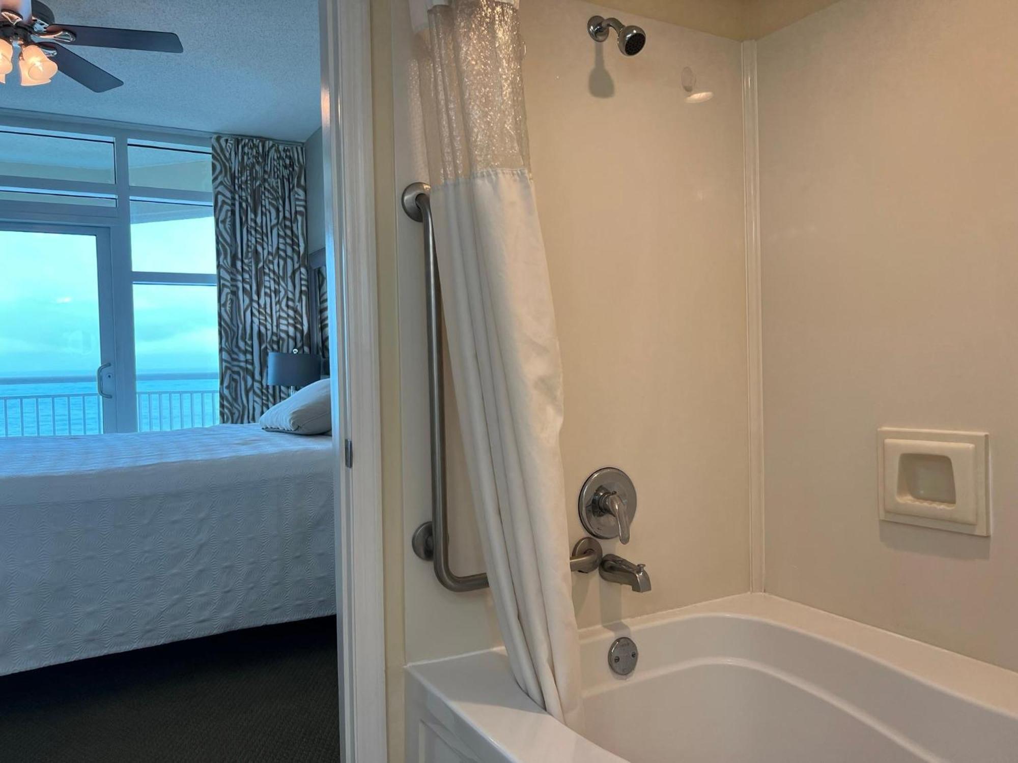 Вилла 2501 S Ocean Blvd, 0811 - Ocean Front Sleeps 6 Миртл-Бич Экстерьер фото